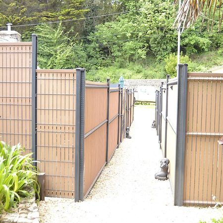 Charmante Petite Maison Proche Du Port, Maison 7 Биник Екстериор снимка