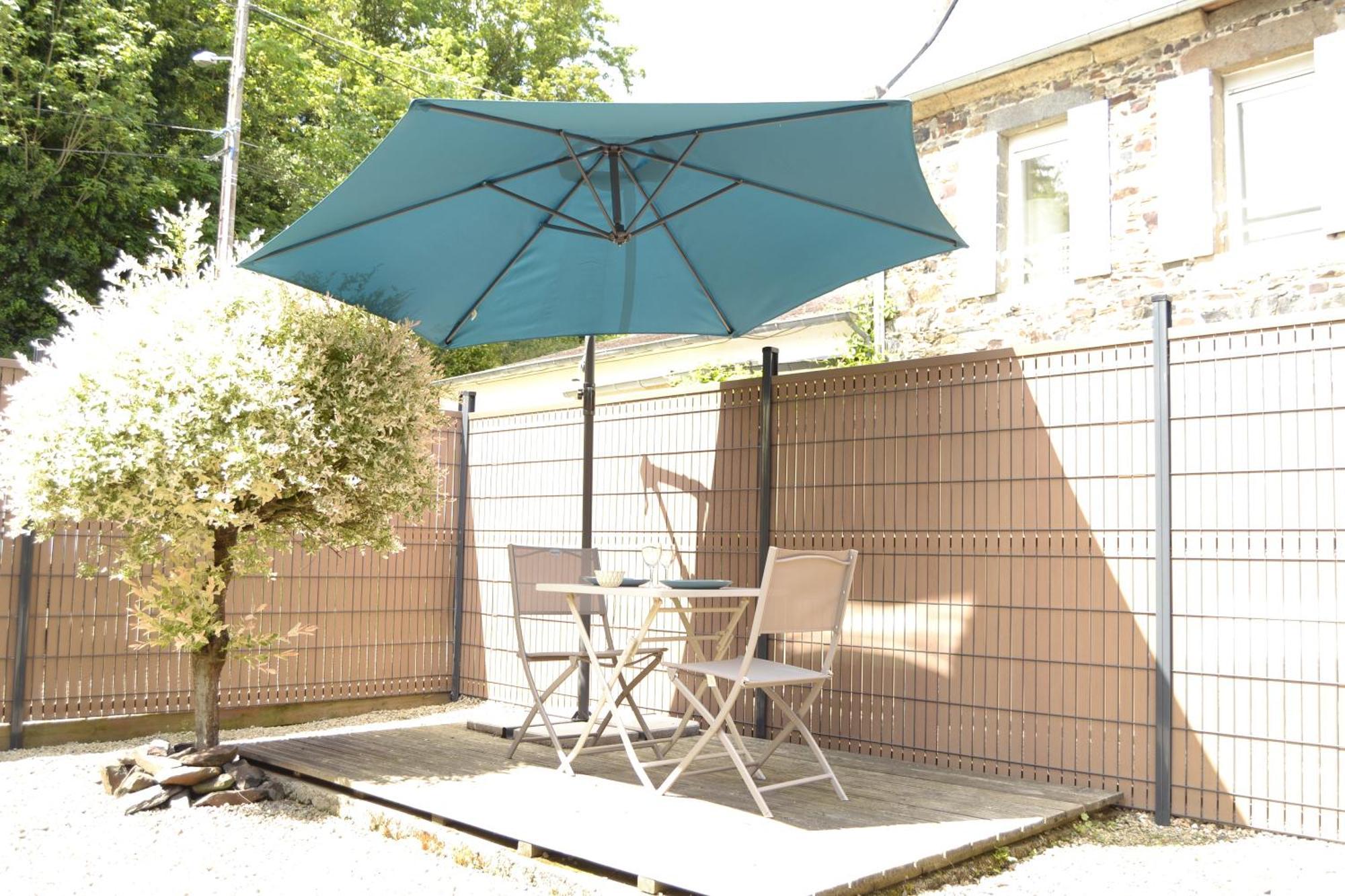 Charmante Petite Maison Proche Du Port, Maison 7 Биник Екстериор снимка